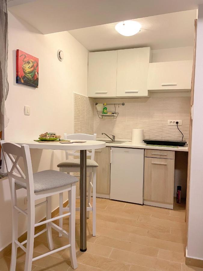 Veronica Rooms, โอปาติยา ภายนอก รูปภาพ