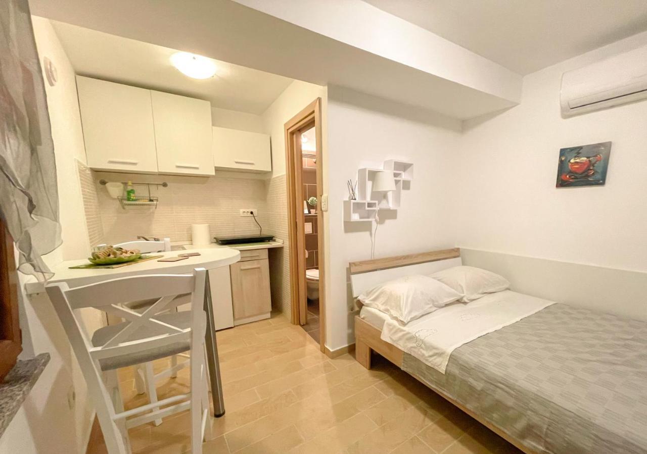 Veronica Rooms, โอปาติยา ภายนอก รูปภาพ